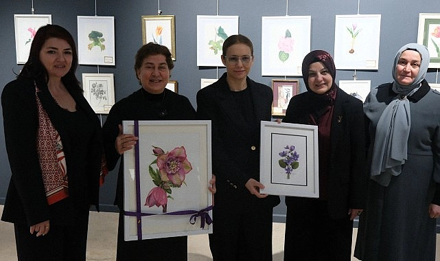 Anlamlı Sergi Sanatseverlerle Buluştu